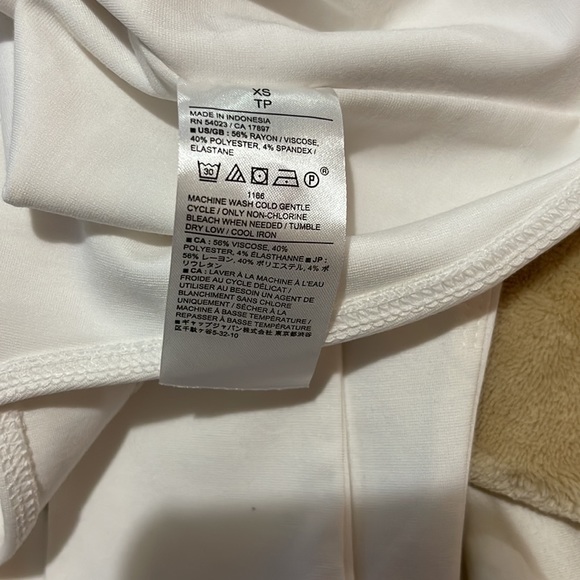 Banana republic body suits. - Picture 4 of 9